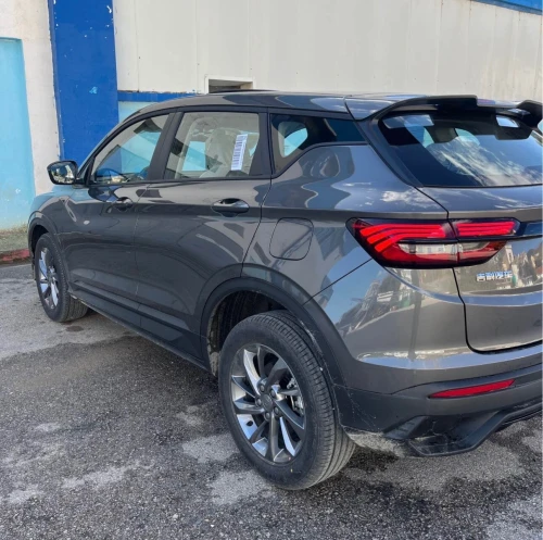 Geely Coolray 2025 