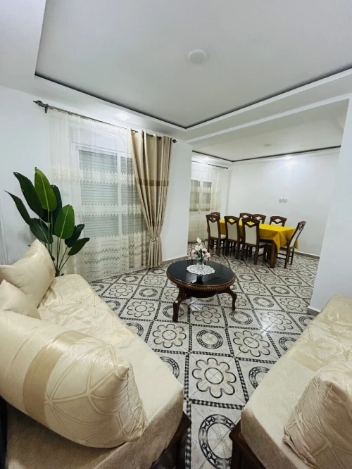 Location vacances Appartement F4 Alger Cheraga