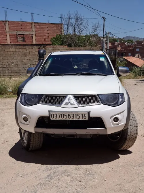 Mitsubishi L200 2015 Doube cabine Evolution