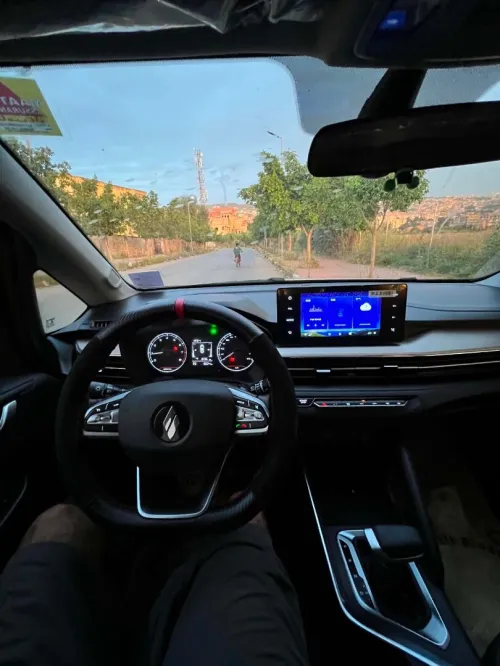 Livan X3 Pro  2025 Automatique (Avec toi ouvrant )