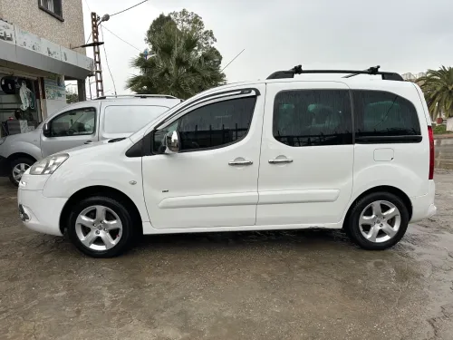 Peugeot Partner 2013 Tepee Allure 