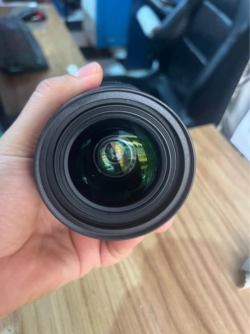 Sigma 18 35 mm 1.8 monture canon