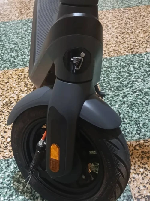 Trottinette électrique ninebot e2 pro