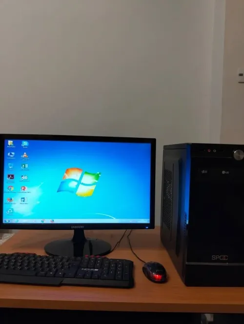 Ordinateur pour bureau 