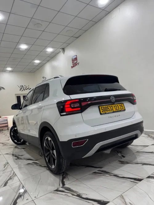Volkswagen TACOUA 2023 