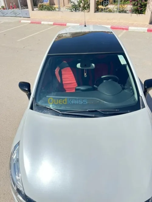 Renault Clio 4 2019 Limited 2