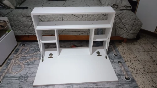 Bureau mural rabattable مكتب جداري قابل للطوي