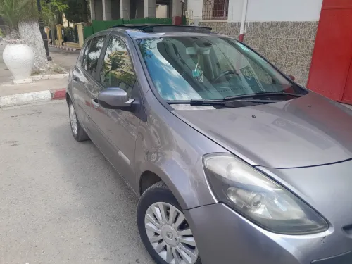 Renault Clio 3 2011 Exception