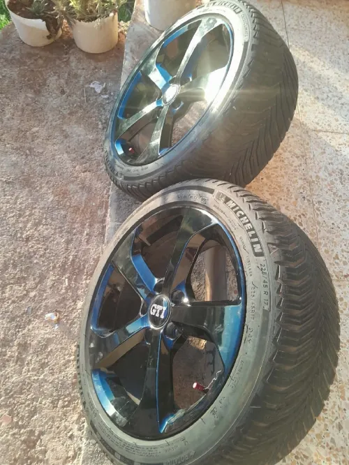 Pneus&jante Golf 7 Michelin d'origine   la jantes nmr 17