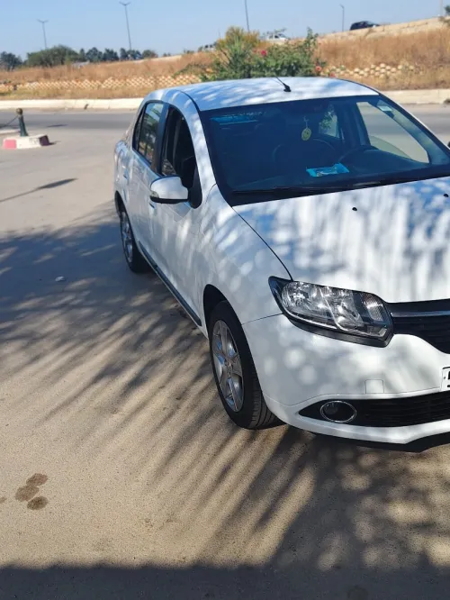 Renault Symbol 2016 Collection