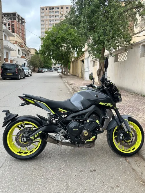 YAMAHA MT 09 2018