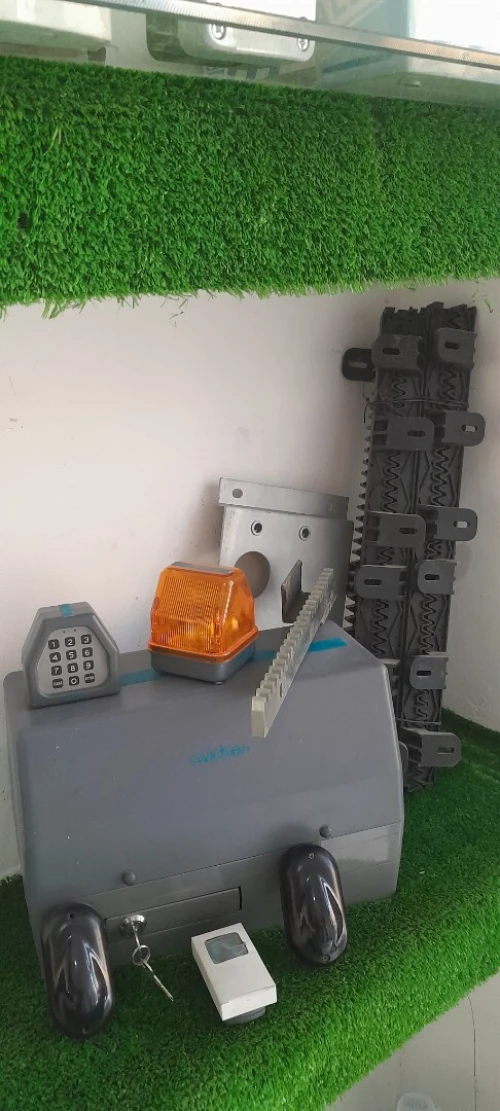  moteur portail coulissant