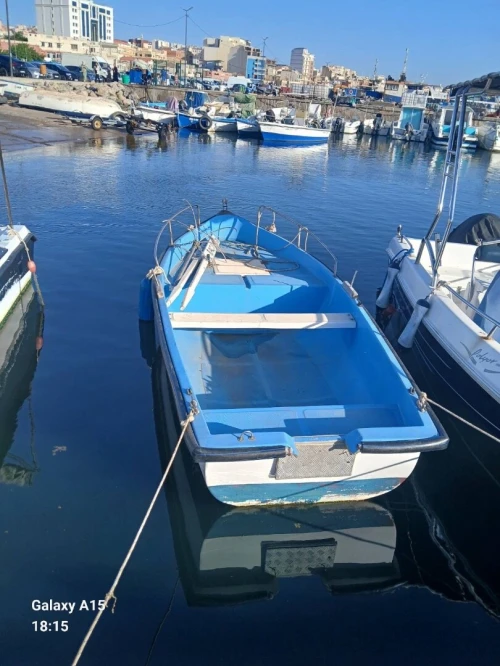 Barque 2021 avec moteur Yamaha 2021 