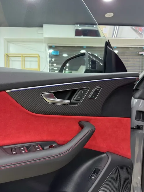 Audi Q8 2026 S Line exclusive