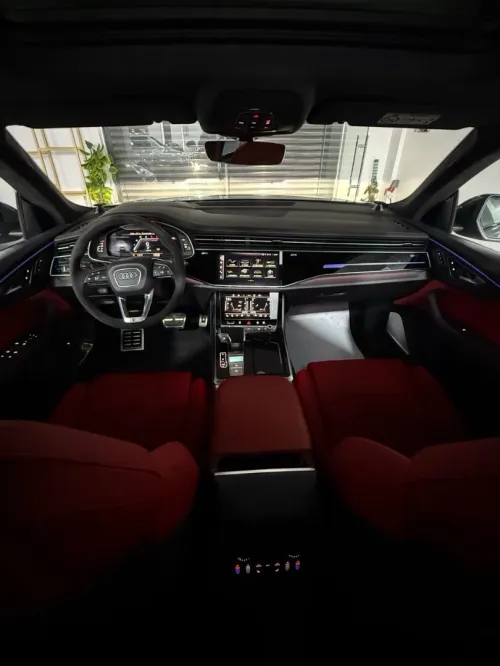 Audi Q8 2026 S Line exclusive