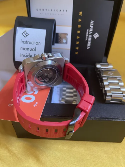 Montre alpha seirra original