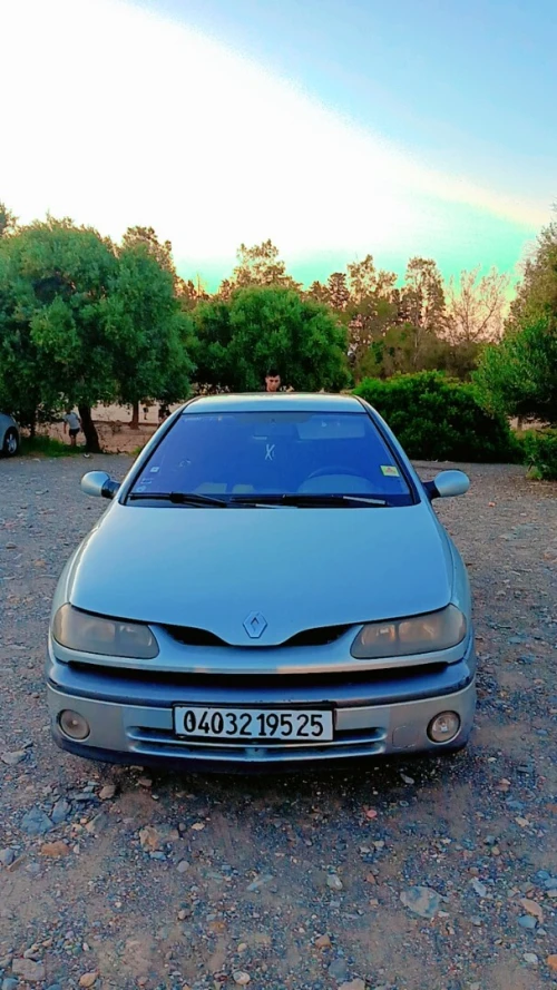 Renault Laguna 1 1995 Laguna 1