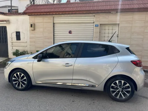 Renault Clio 5  2023 Equilibre