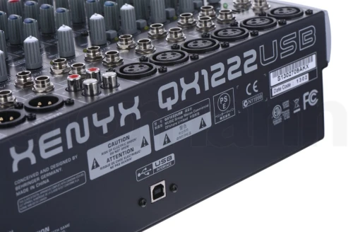 Table de mixage Behringer - XENYX QX1222USB