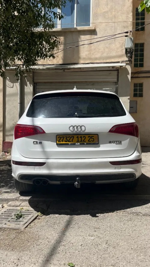 Audi Q5 2012 Off Road