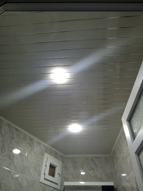  pose de faux plafond PVC 