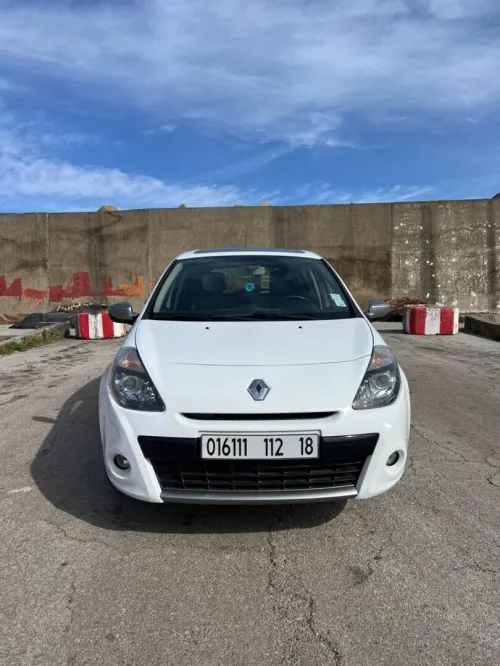 Renault Clio 3 2012 Night and Day