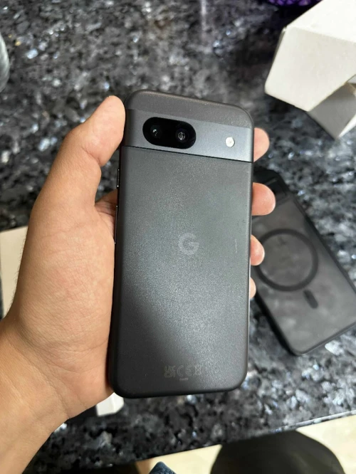 Google Pixel 8a