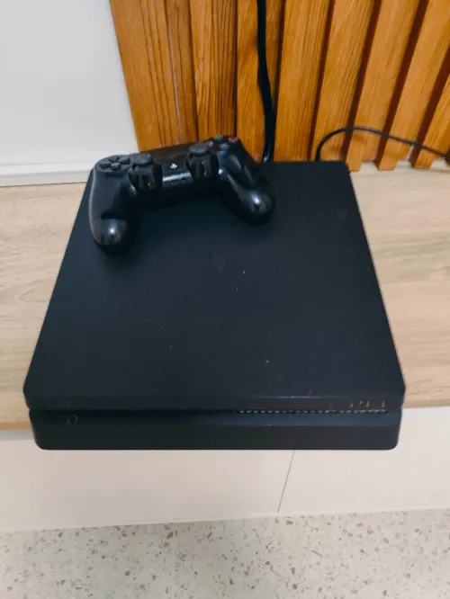 PlayStation 4