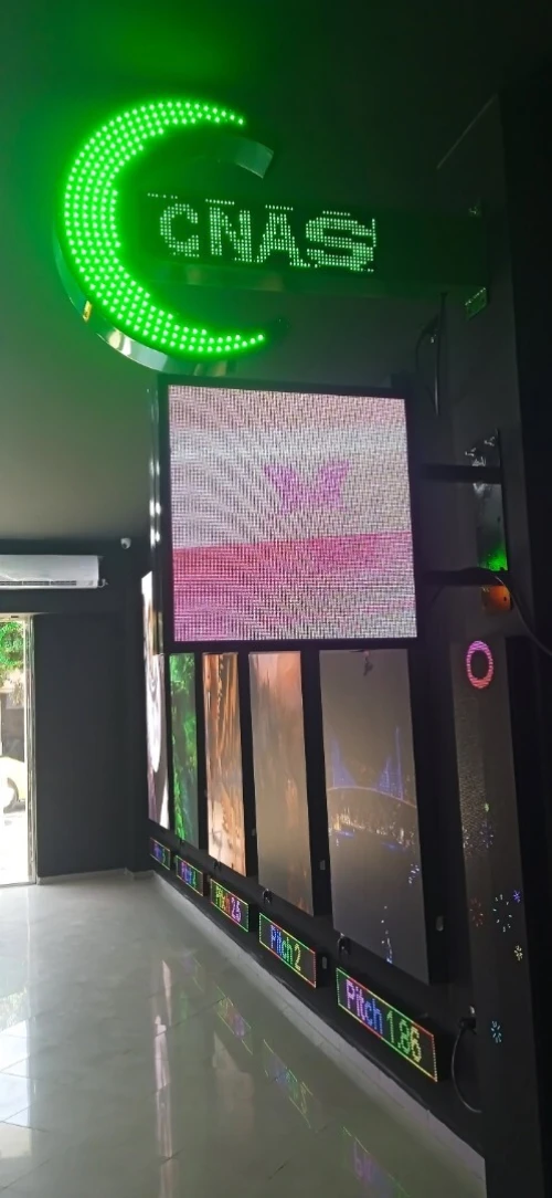 LOCATION & VENTE D'ÉCRANS GÉRANTS A LED