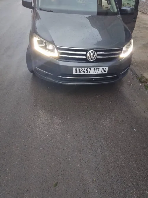 Volkswagen Caddy 2017 Highline