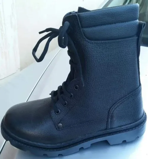 Vend chaussure gardinage et ville