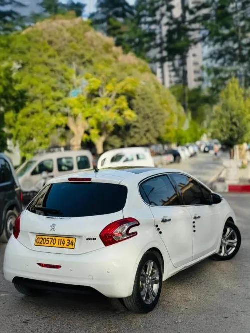 Peugeot 208 2014 Allure