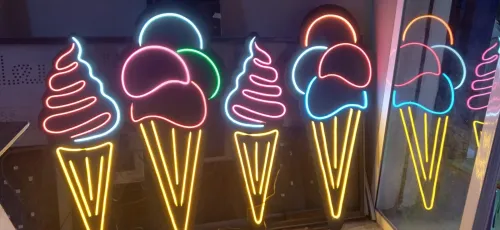 Enseignes led et signalétiques 