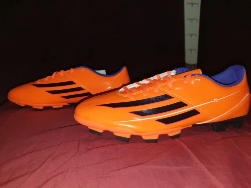 Soulier Adidas F5 TRX FG football boots Original