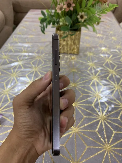 Samsung S24