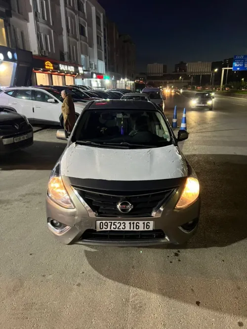 Nissan Sunny 2016 Acenta