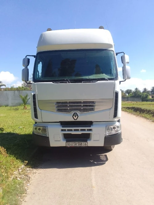 Renault Premium 2008