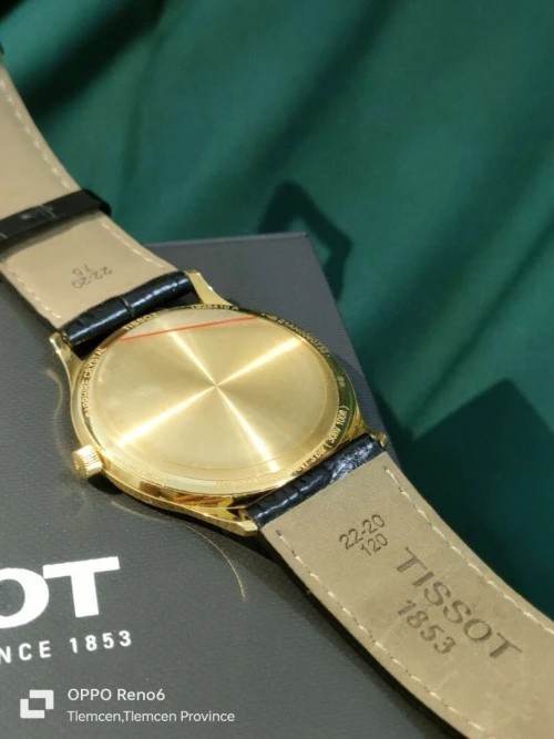 MONTRE SUISSE TISSOT 
