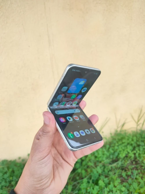 Samsung Galaxy Z Flip 3 5G