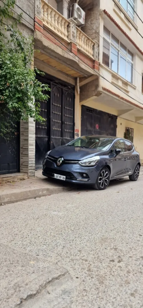 Renault Clio4 limited2 diesel 2019 100%