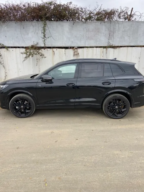 Volkswagen Tiguan 2025 R-LINE