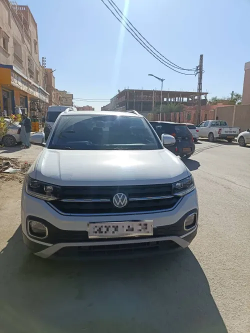 Volkswagen Tacoua 2023 R line