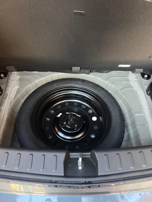 Geely Livan 2026 X3 pro boîte août full option
