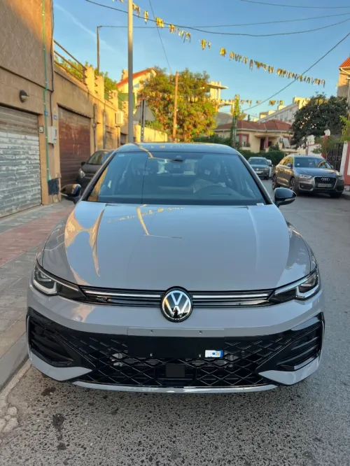 Volkswagen GOLF 8.5 2025 R LINE