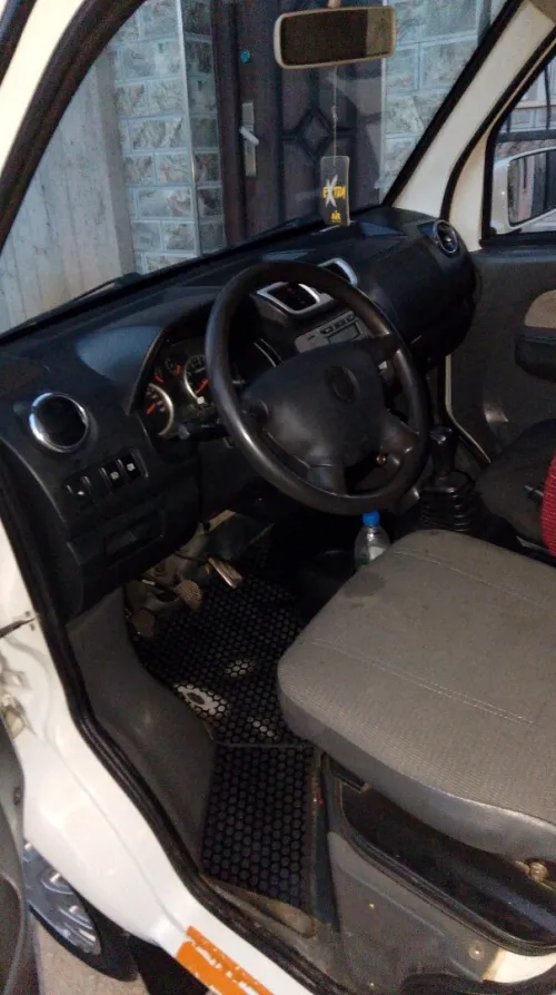 DFSK 2.50 2015