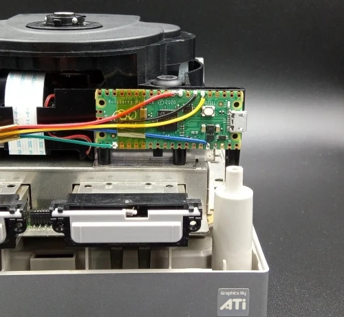 GameCube Installation Puce Xeno+SD2SP2+SWISS BOOT CD