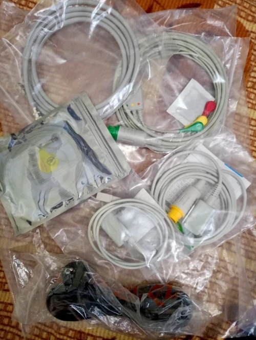 Moniteur de surveillance patient 5 paramètres