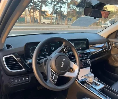 Kia Seltos 2025 Luxury Edition