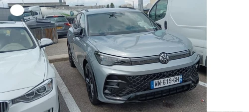 Volkswagen Tiguan 2025 R-Line All Black