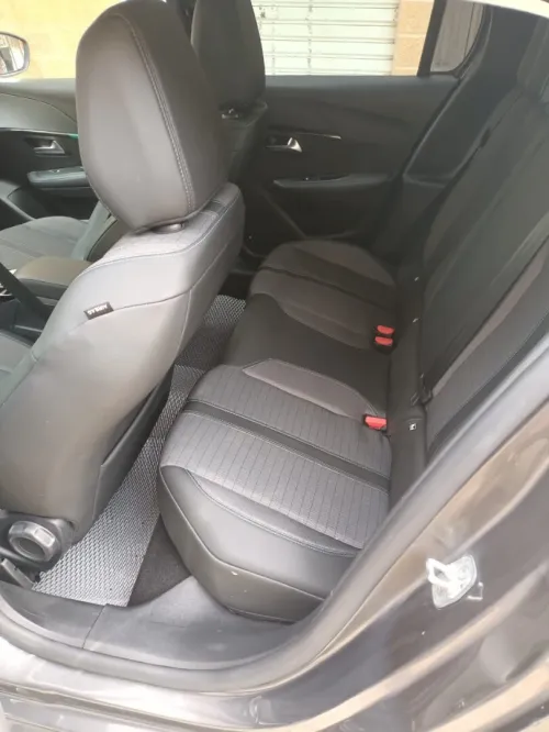 Peugeot 208 2022 Allure